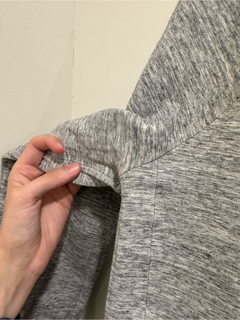 Lululemon Heathered Gray Running Pullover Long Sleeve Small - Picture 11 of 12